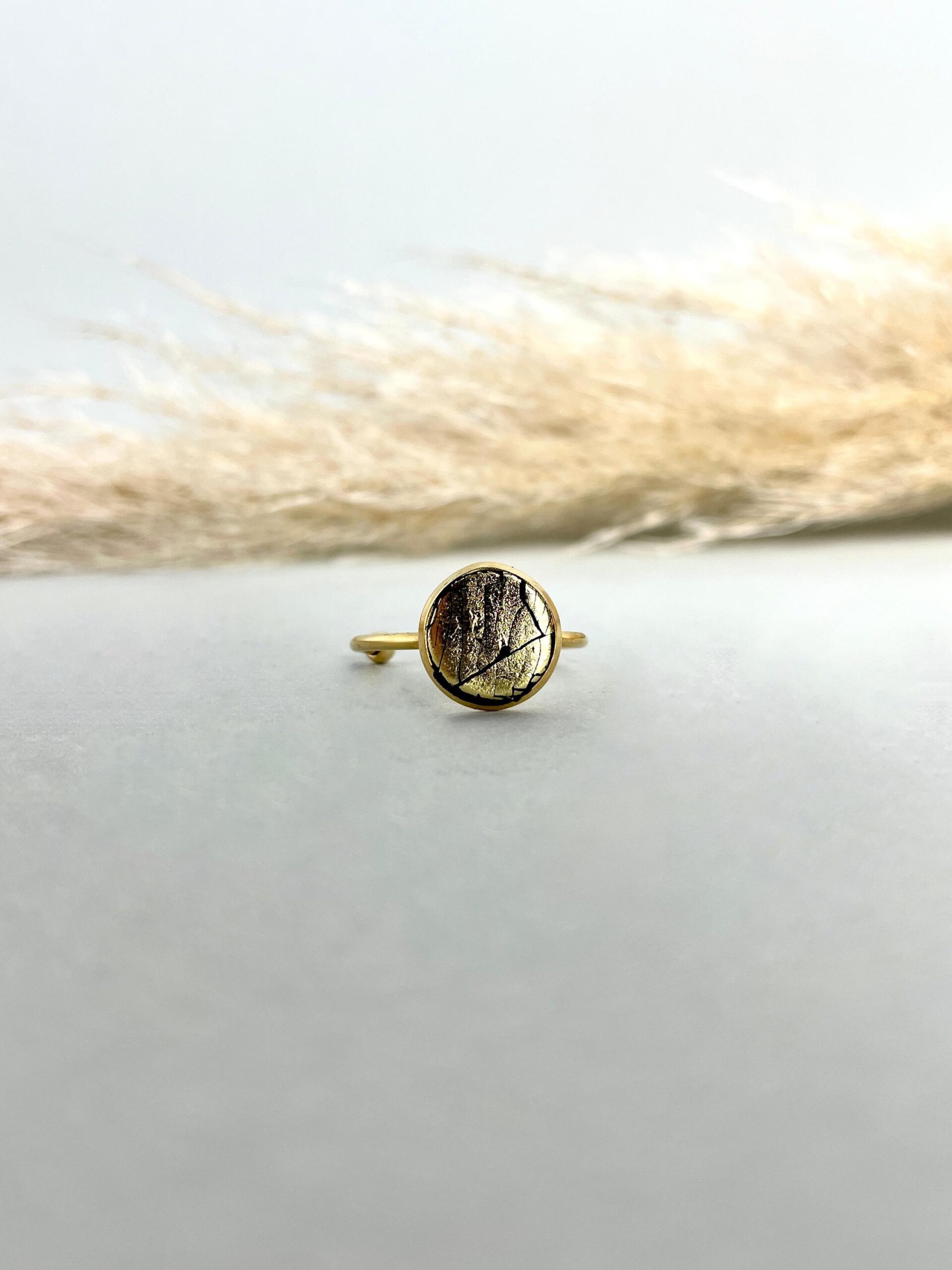 Oro Nero Ring