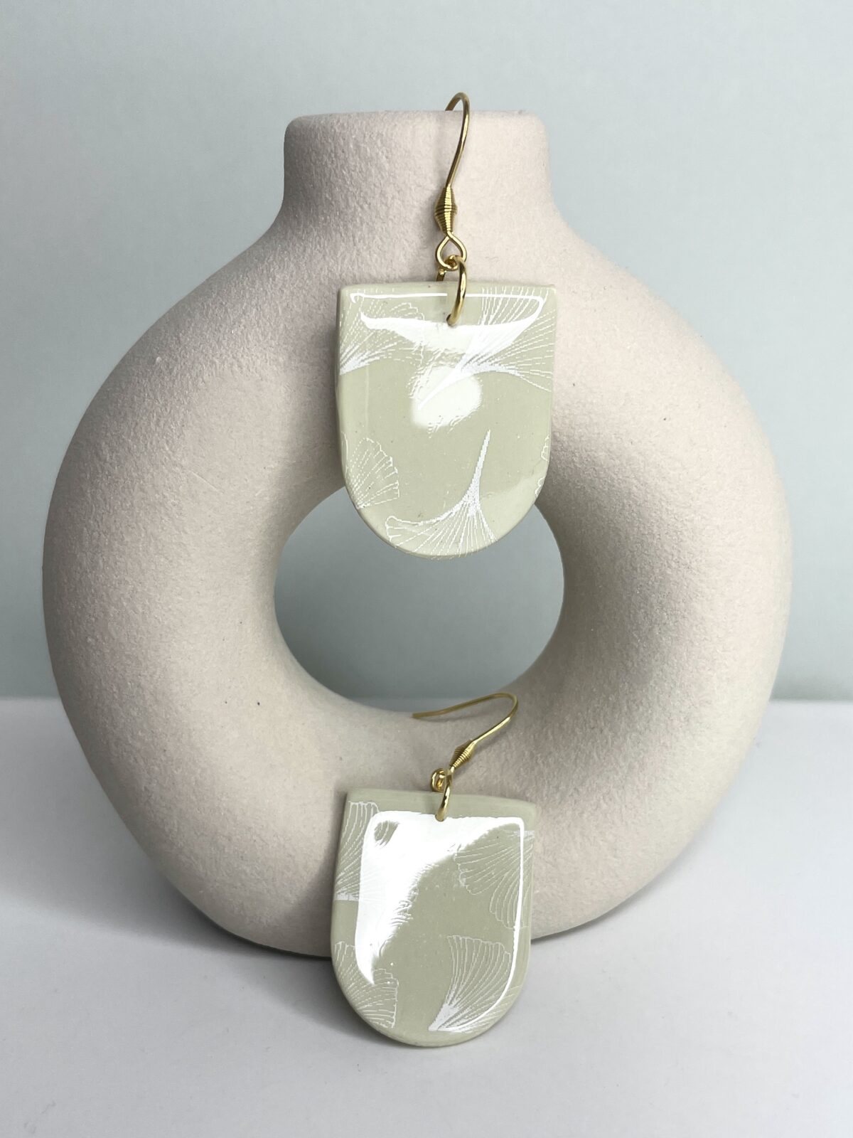 handgefertigten beige ohrringe
