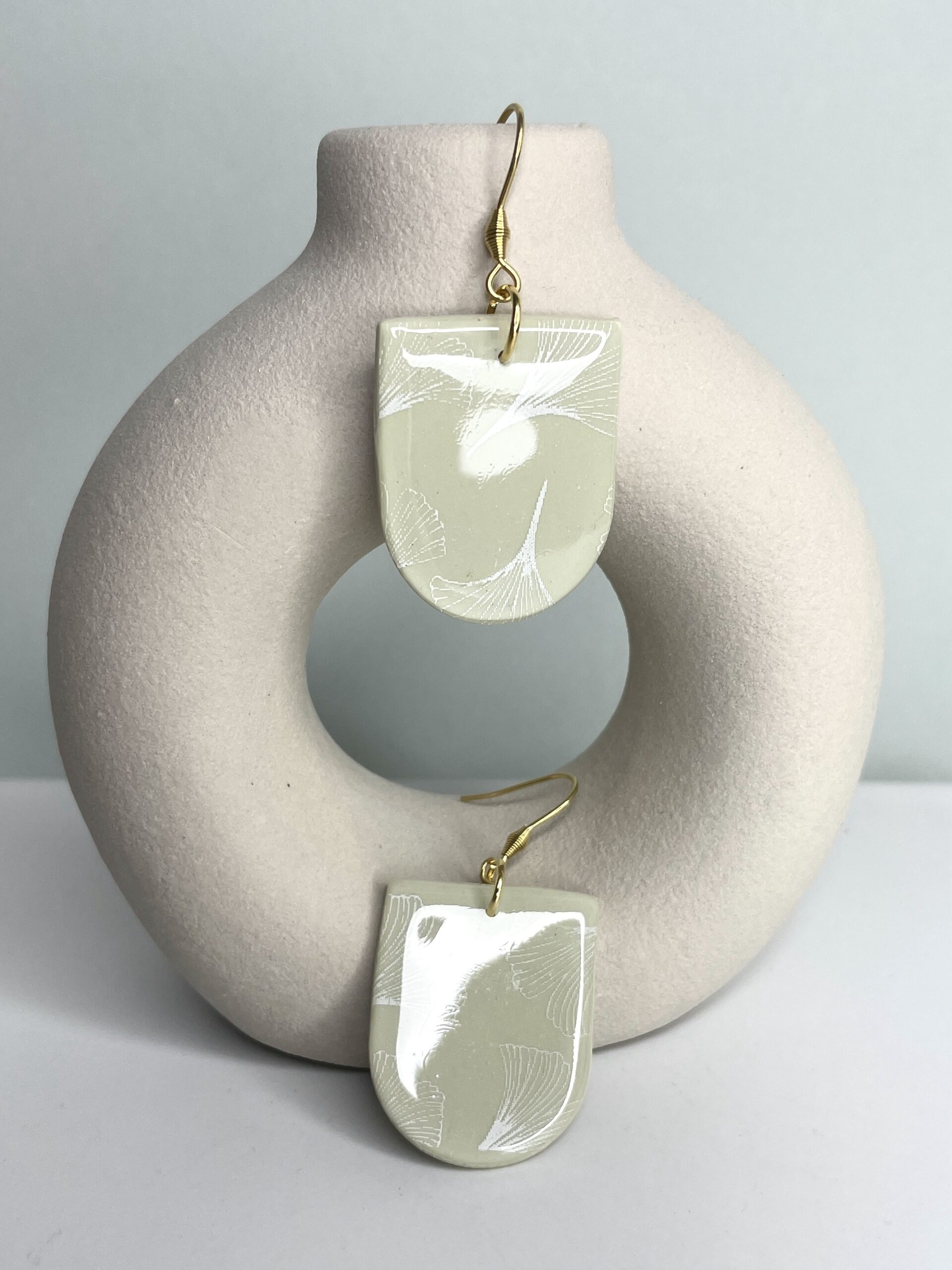 handgefertigten beige ohrringe