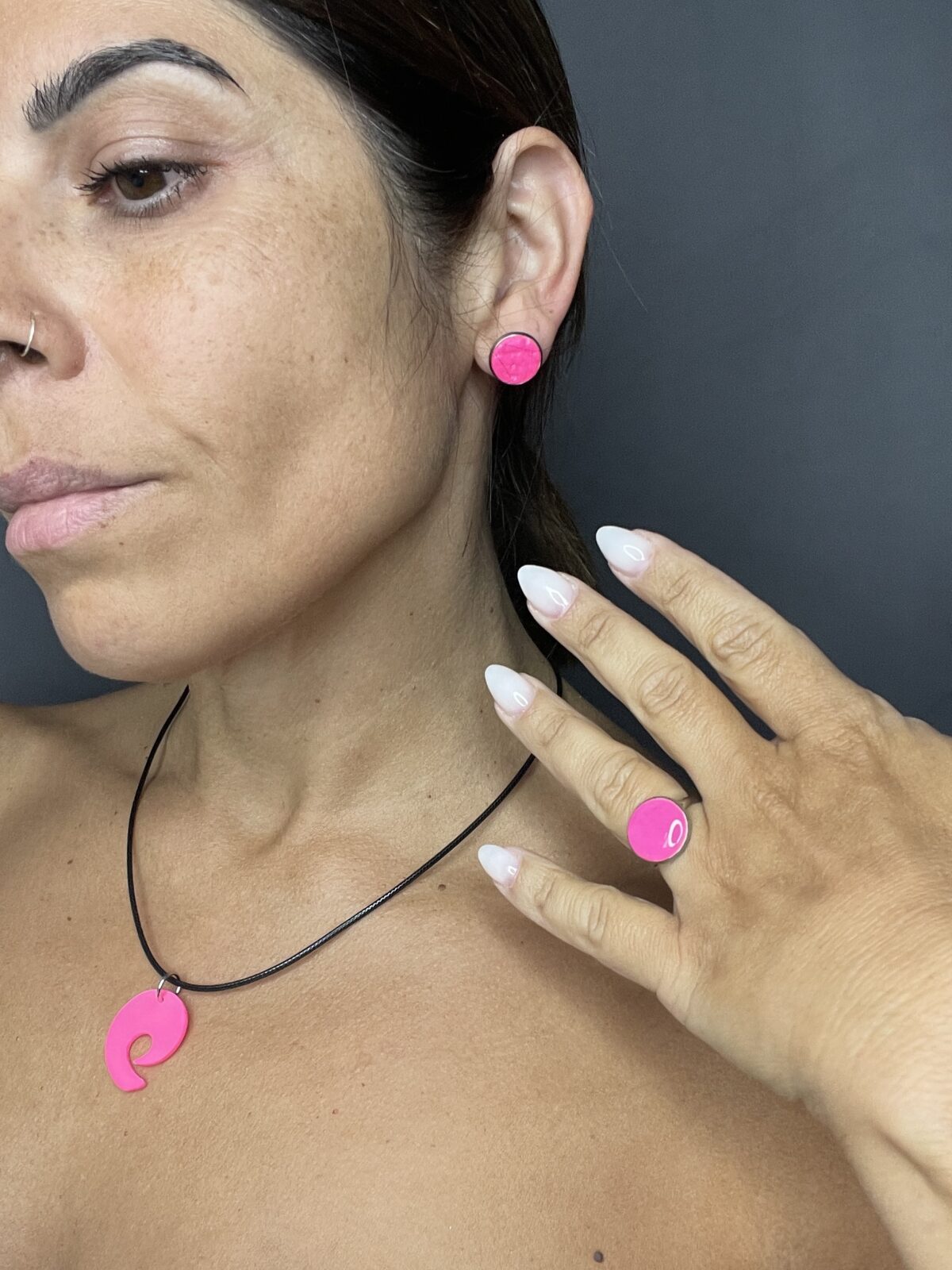 Neon Ohrstecker – Bild 6