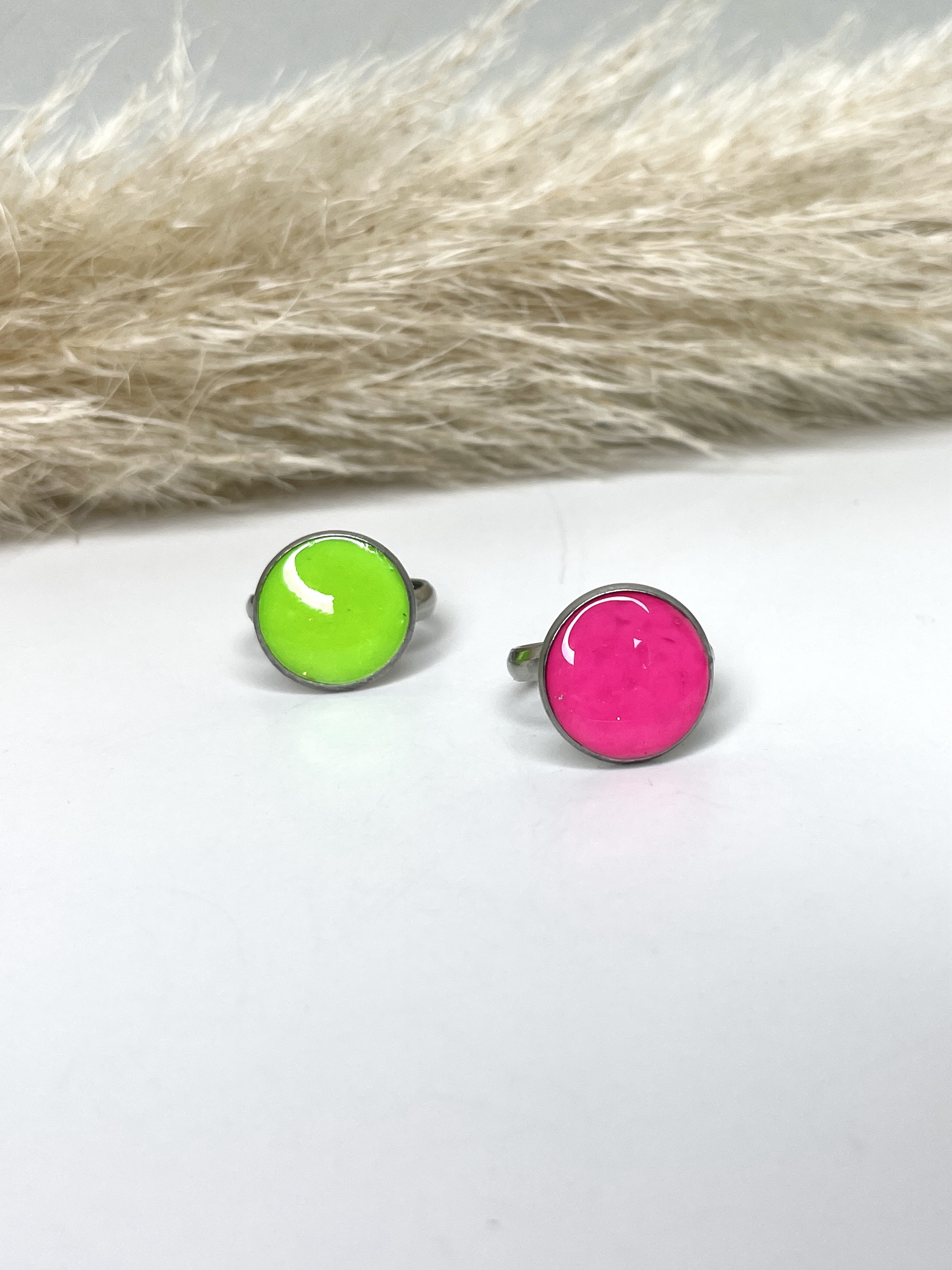 Neon Ring