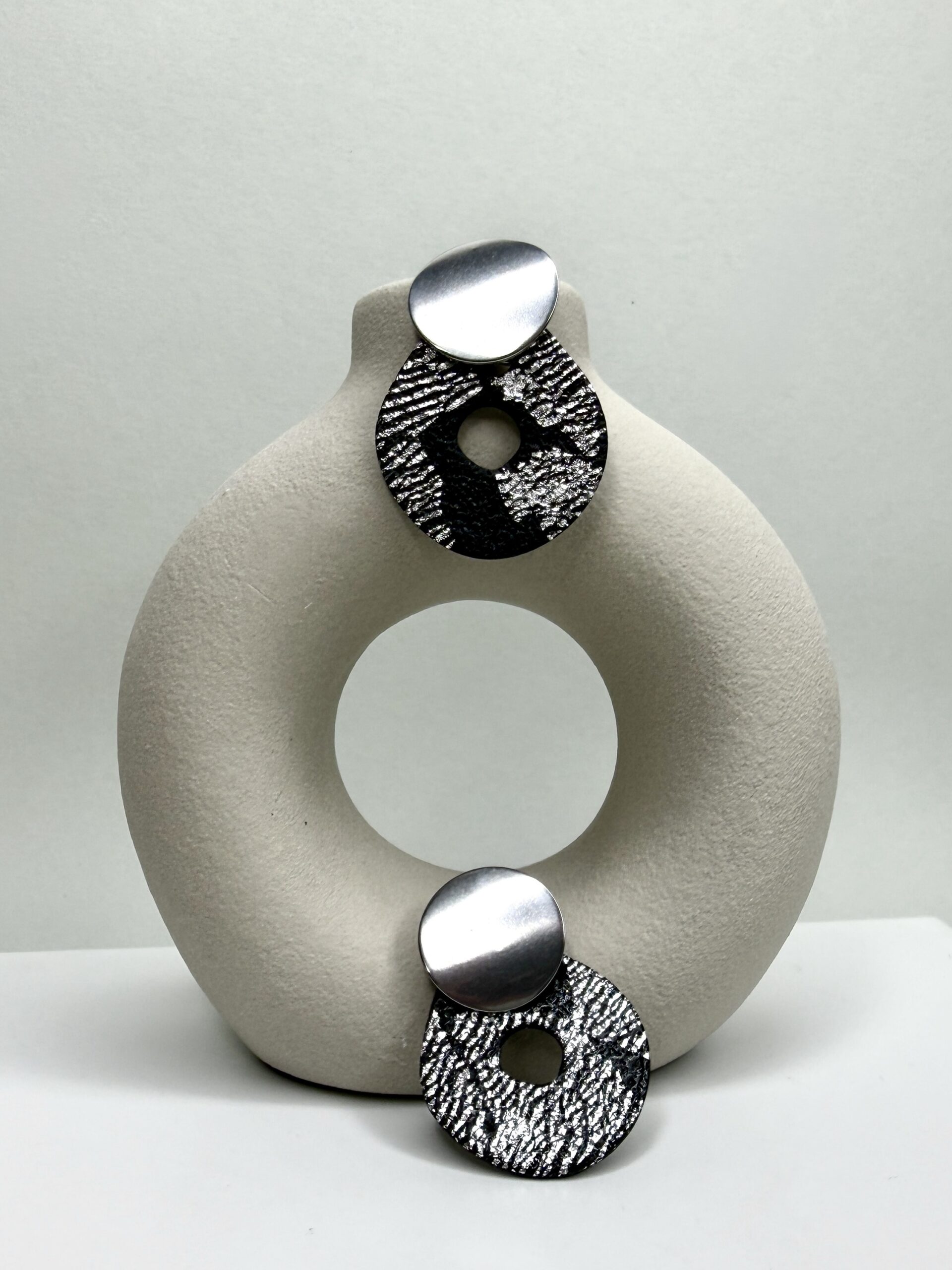 Ovale Hängeohrringe